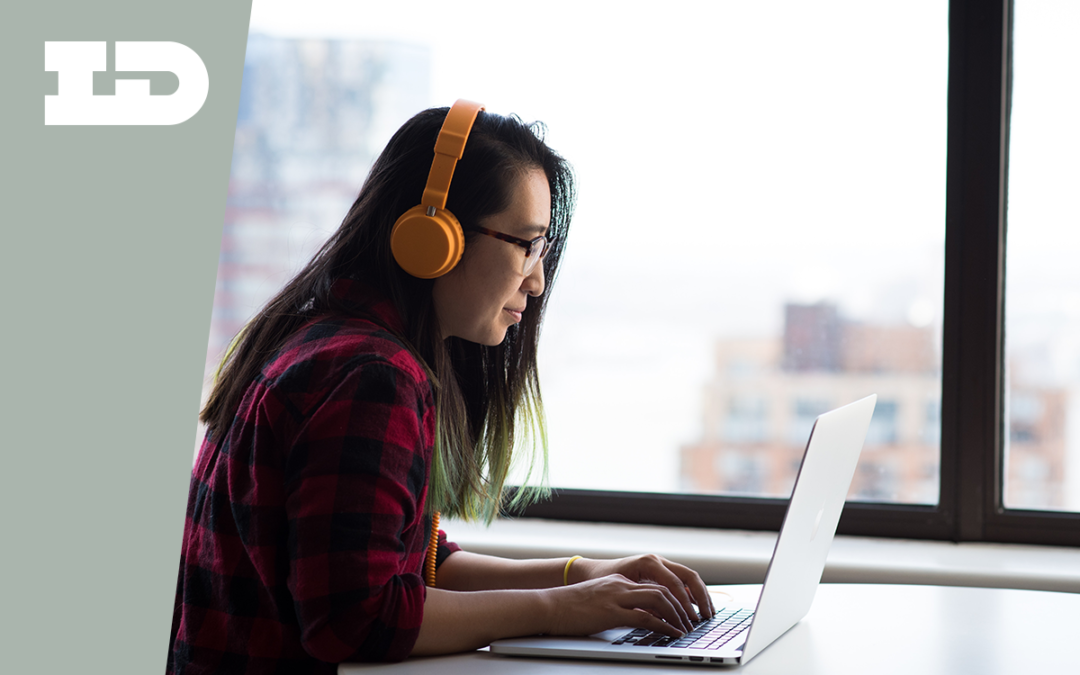 Teletrabajo, auriculares y pérdida auditiva